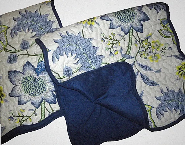 WAVERLY BLUE YELLOW FLORAL DRESS IMPERIAL QUILTED (2) KING PILLOW SHAMS 20X36