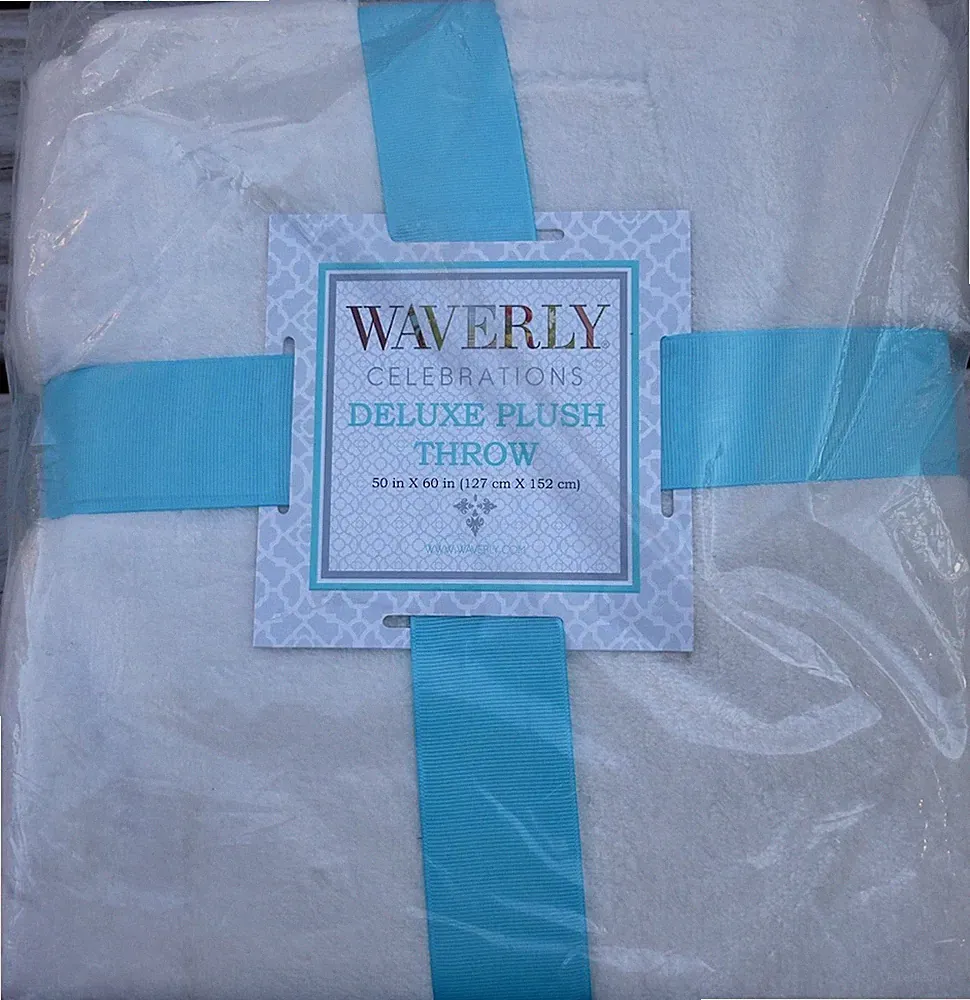 Waverly Celebrations Deluxe Plush Throw Blanket 50x60” Beige NEW