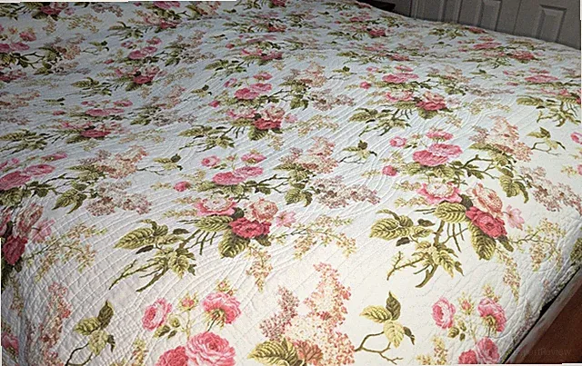 Waverly Emmas Garden Farmhouse Floral Roses 3 pc F/Q Quilt bedspread Shams Set