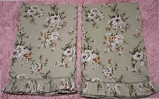 Waverly Garden Room Carolina Magnolia Green Floral 2-Pillowcase Ruffled Standard