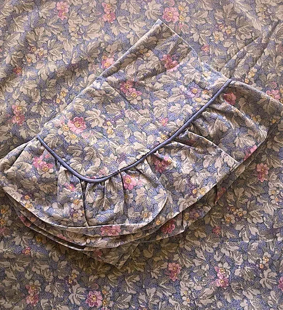 Waverly Garden Room Pillowcases Floral Ruffle Set/2