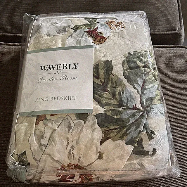 Waverly King Size Bedskirt Garden Room Carolina Gardens Floral New 100% Cotton